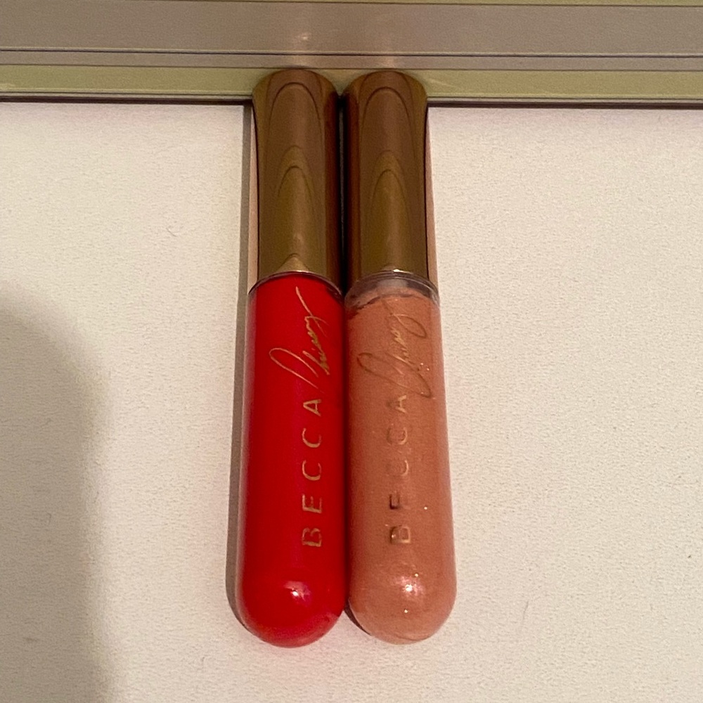 Becca Lip Icing Glow Gloss